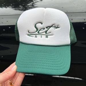 Set Active “Set Air” trucker hat